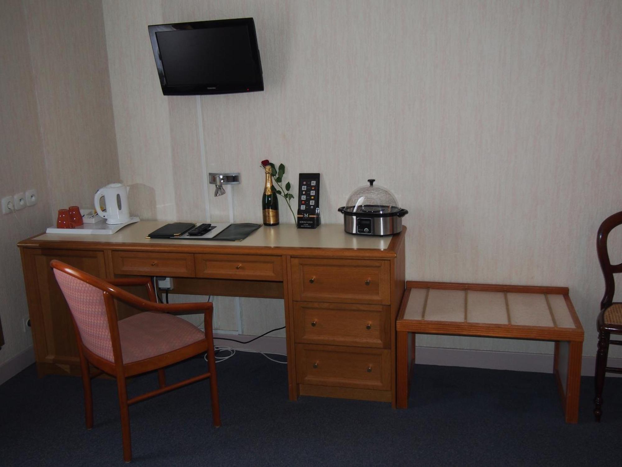 Hotel Val Saint Hilaire Живе Номер фото