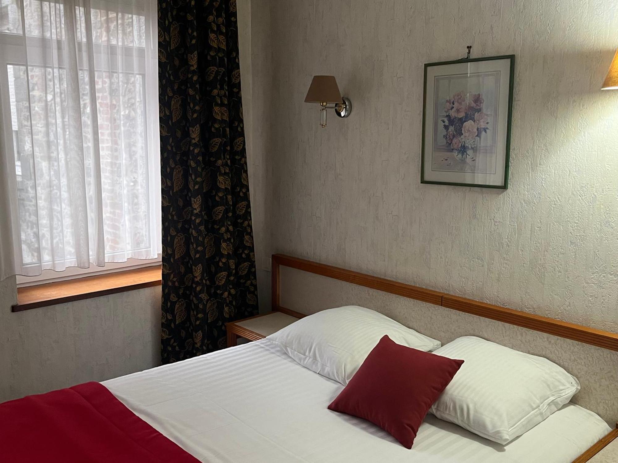 Hotel Val Saint Hilaire Живе Екстер'єр фото